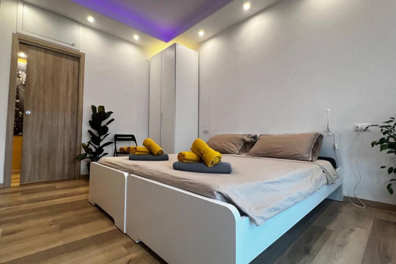 Prestigioso Trilocale Sui Navigli Con A/C & Wi-Fi Apartment Milan Bagian luar foto