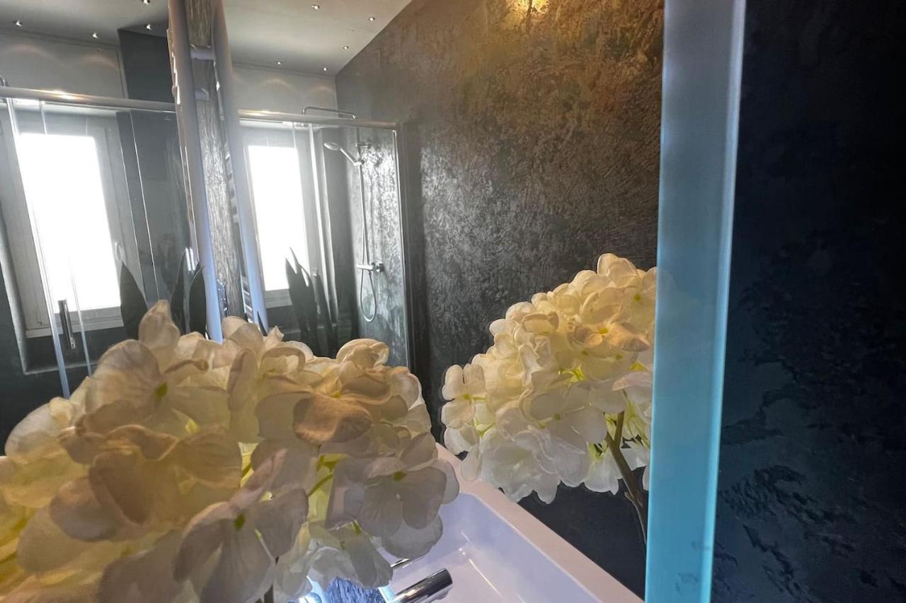 Prestigioso Trilocale Sui Navigli Con A/C & Wi-Fi Apartment Milan Bagian luar foto